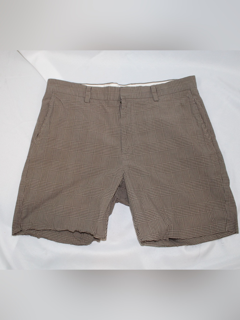 J.Crew Mens Gingham Chino Shorts Brown  Sz 34  X 32